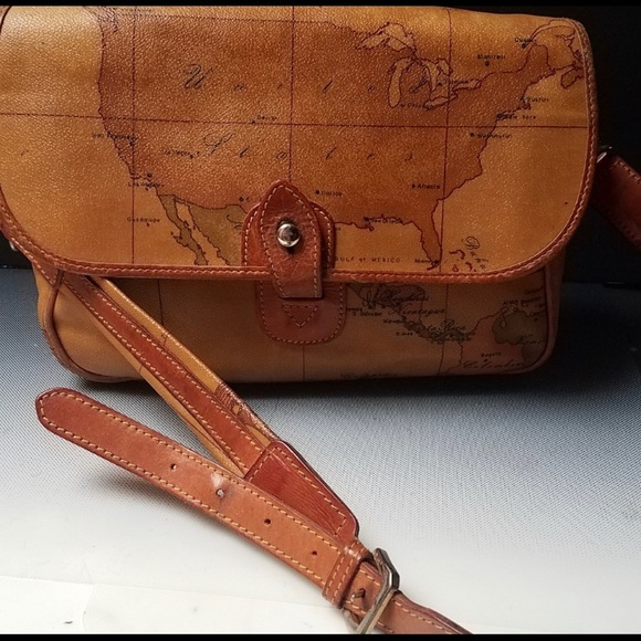 Alviero Martini Handbags - Closet closing SALE! Alveiro Martini 1clase golden geo map shoulder bag